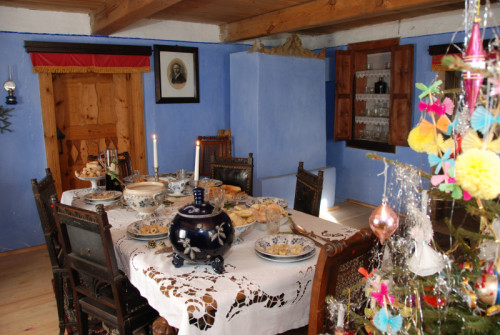 lamus-dworski:Christmas in the skansen (open-air museum) of the Mazovian countryside in Sierpc, Pola