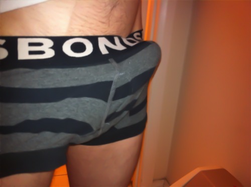 auscouple05:  The tastiest cock ever ;)  ♥’her’  Amateurlovin He’s escaped!!  Enjoy more amateurs having fun at www.amateurlovin.tumblr.com.  Please submit your self pics Here 