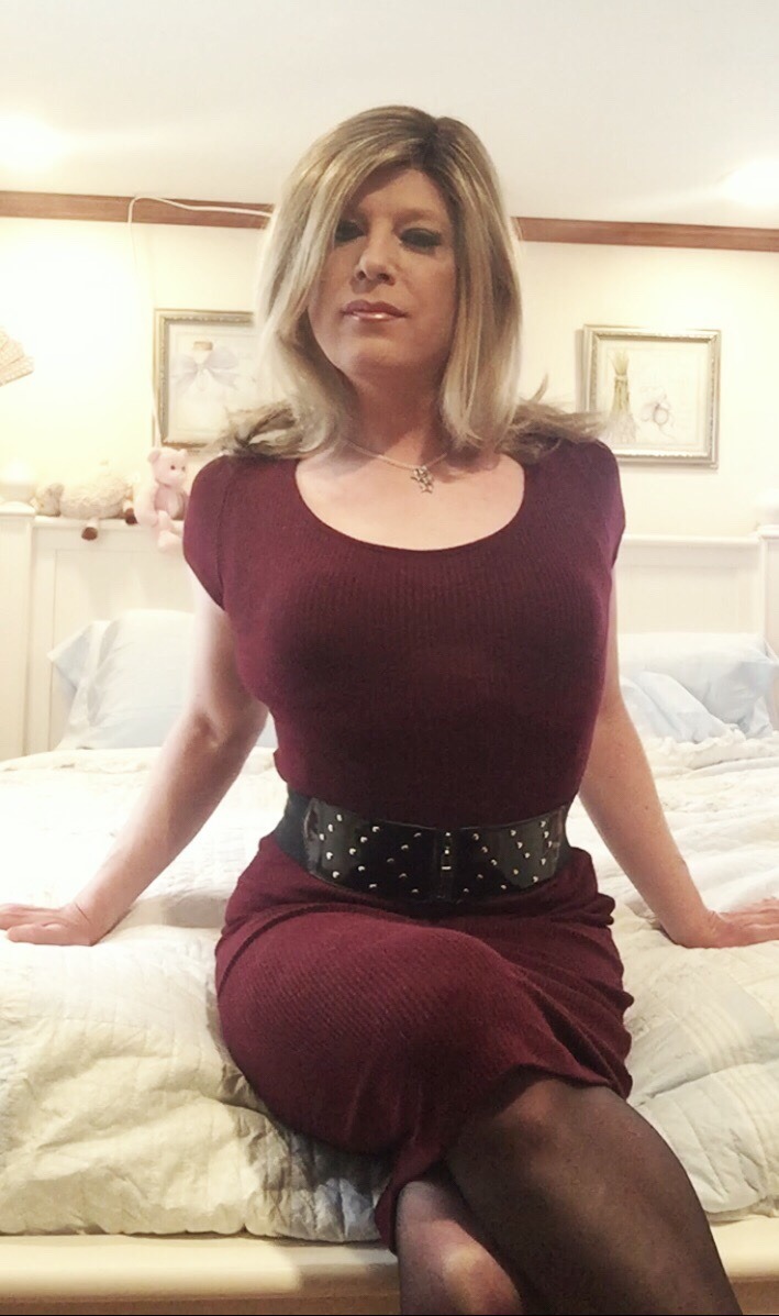 mymmmmasquerade:  thekatiec:  What a maroon.   A perfect maroon!