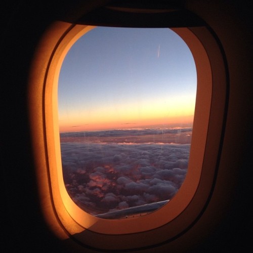 First #sunset back in the USA. #nofilter #throughtheplanewindow