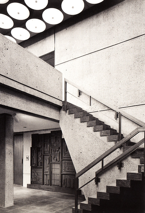 b22-design:  Whitney Museum of American Art  - photo Ezra Stoller   