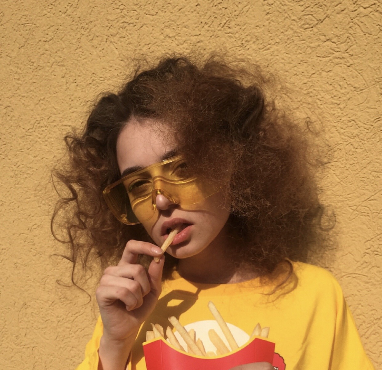 yellxxww:  I’d rather lose somebody than use somebody