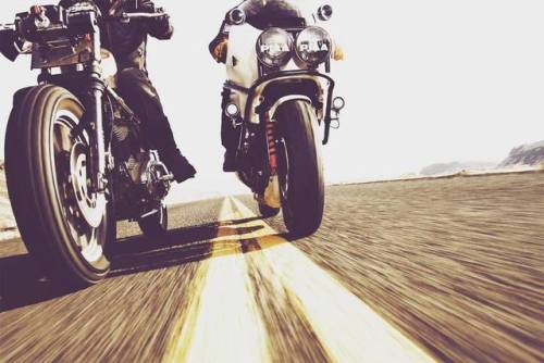 Street racing  #motorcycle #bikes #biker #ride #superbike #bikelife #torque #naked #stripped #fairin