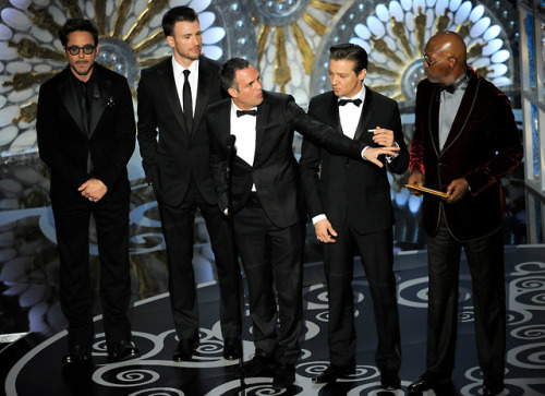 The Avengers cast assembled at the 2013 Oscars