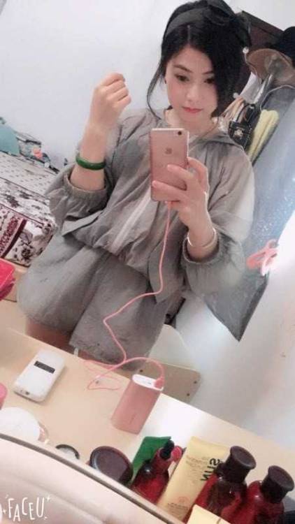 lindai94:漂亮的性奴