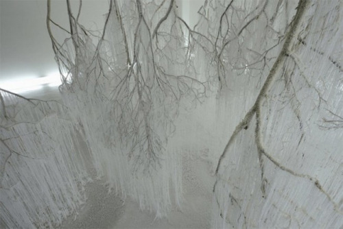 itscolossal: Vertical Emptiness: Crystallized Tree Branches Dripping with Strands of Hot Glue by Yas