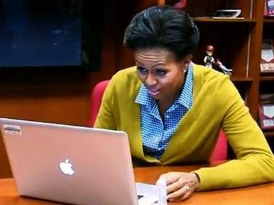 harrystylesdildo:  AU: Barack and Michelle watch the Ziam sextape