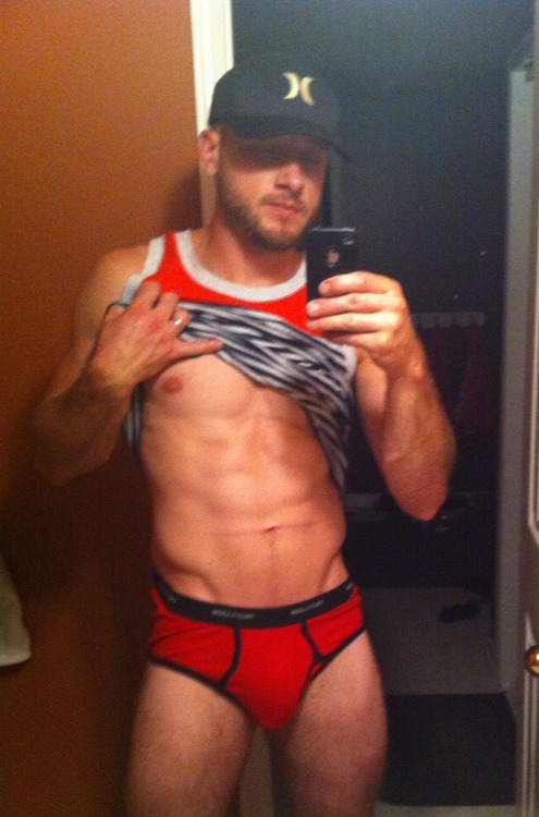 txcwbysexy:  camodude:  http://camodude.tumblr.com/  Hot damn  Yes dear I’ll suck your cock!