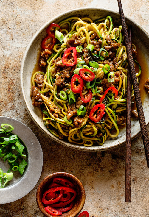 hoardingrecipes:Shanghai Zoodles   😋😋