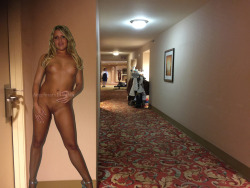 angelmarx:Locked out of her room at the Monte Carlo in Las Vegas