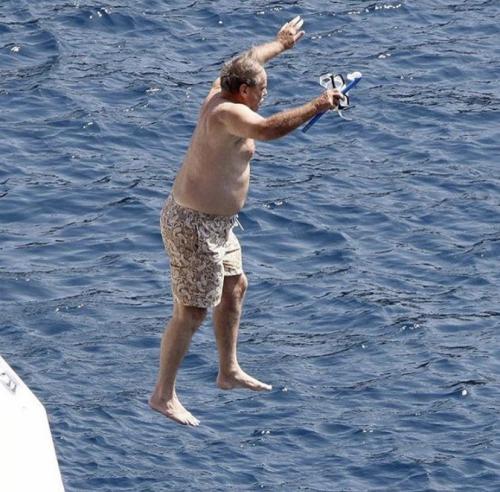 foreverial:foreverial:The biggest ever evidence for the “haters are truly just jealous“ theory is When everyone was dunking on these delightful images of jack Nicholson enjoying a delicious hoagie in a boat and then jumping playfully into the sea.