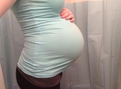 littlemissnoteverything:  36 weeks! (SORRY