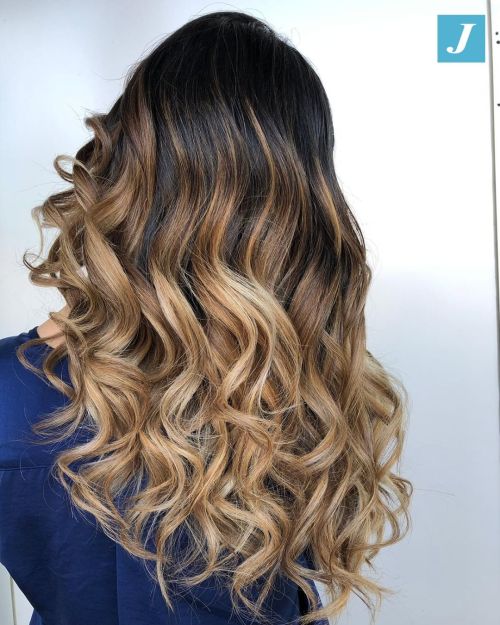 Let&rsquo;s glow!⠀⠀⠀⠀⠀⠀⠀⠀⠀ Degradé Joelle.✨⠀⠀⠀⠀⠀⠀⠀⠀⠀ ⠀⠀⠀⠀⠀⠀⠀⠀⠀⠀ #hairstyleoftheday #hairstyling #beh