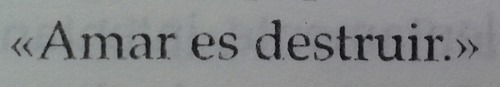 sonrie-apesar-de-tus-problenmas:  ~. Cassandra Clare puso mi mundo al revés, al
