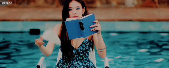 bbyena:  JENNIE - ‘SOLO’