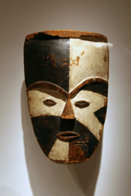 Painted wooden mask of the Tsogo peoples, of the Ogowe River region in present-day Gabon.  Artist un