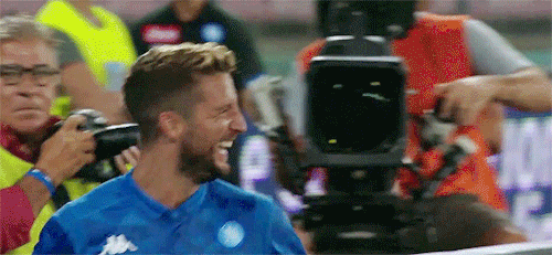 saulsniguez:Dries Mertens celebrates after scoring vs. AC Milan — August 25, 2018