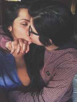 Love Gay Girls