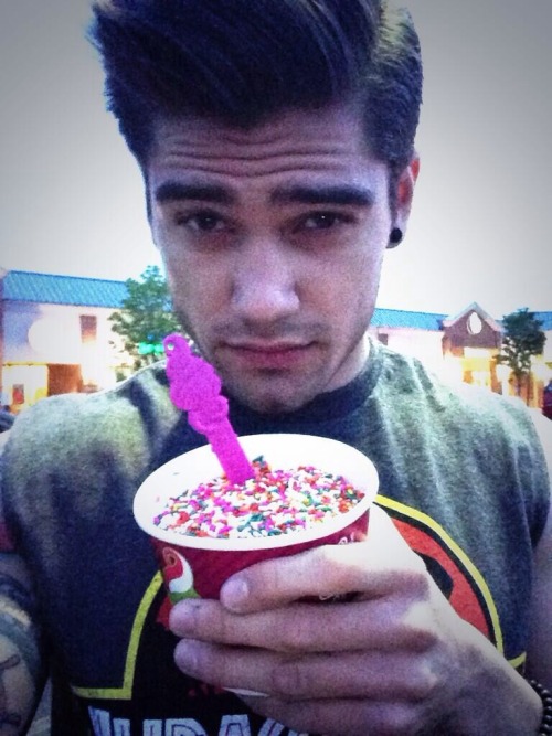 ohmycrushx:  Rajiv Dhall is bæ 😘