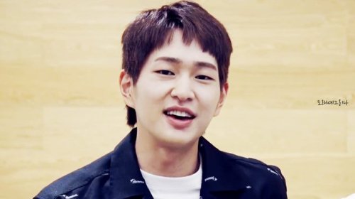 I Love Jinki's Dark Hair 