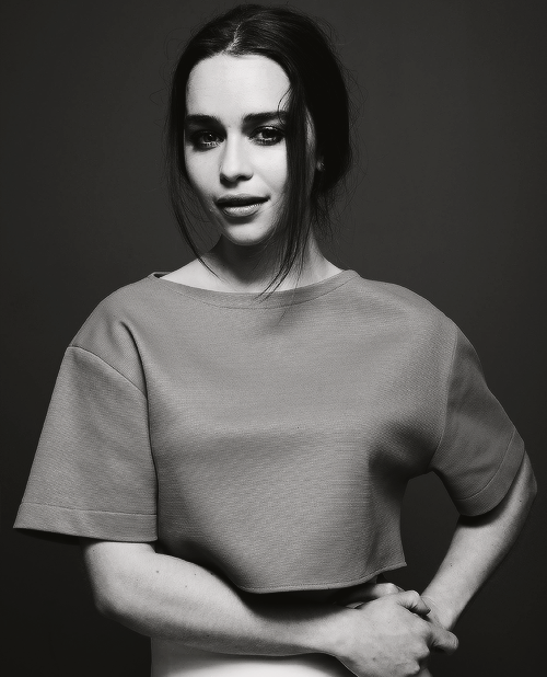 emclarkedaily:  Emilia Clarke’s Dom Hemingway TIFF portraits (Sept. 2013) 