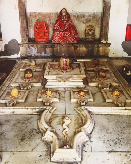 swapnil1690:द्वादश ज्योतिर्लिंग, चेलों का बाग ( Dvadash Jyotirling, Chelo ka Bagh) a set of 12 Jyoti