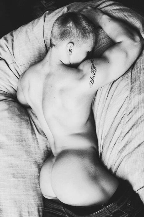 ass-exual:  -
