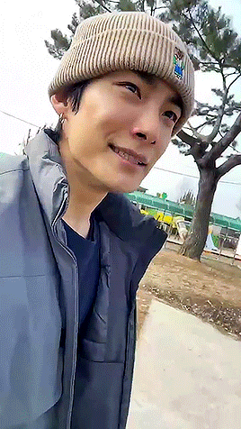 2023.02.10 Junhee Taking Choice For A Date Around His Hometown