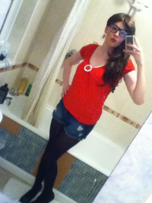 lucy-cd:  More Outfits!  Some aren’t that great, but I love the jeans <3