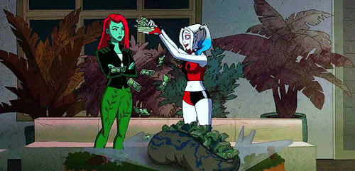 dcgifs:  For Mature Audiences. Here’s the First Look at #DCUHARLEYQUINN. Catch her this Fall, 