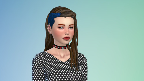 I finally fixed the mistakes so this hair is done <3I also made an accessory that lets you change