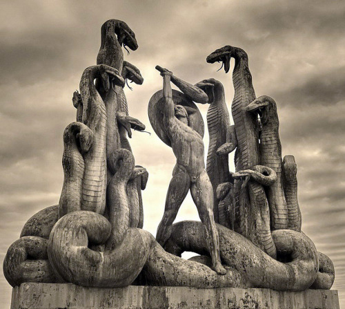 Porn photo mikestand:  Hercules and the Hydra by Rudolph