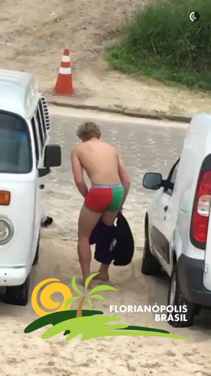 hotfamousmen:  Logan and Jake Paul