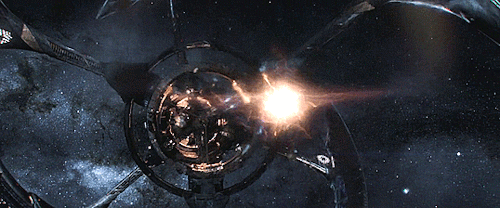 spockvarietyhour:  The starship Avalon, on a 120 year journey to the new colony world