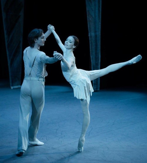 Ekaterina Krysanova and Vladislav Lantratov in Bolshoi’s The Golden AgePhoto by Batyr Annadurdyev