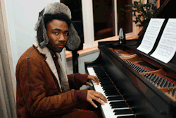 irlirl:  Childish Gambino, from his Tumblr IRL performance in NYC. More art and photos here.  (GIF by Laura June Kirsch)