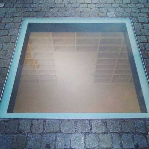Book burning site, where now is just a window and an empty library in the ground. #berlin #bebelplat