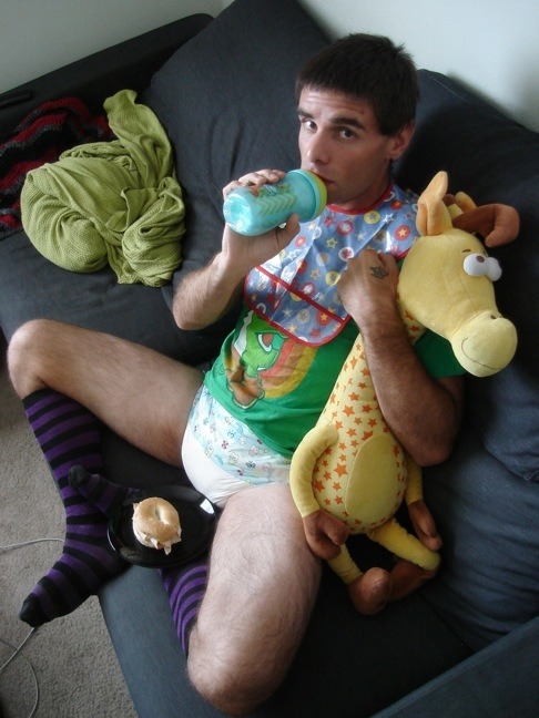 eridrikit:  littlebabydee:  Lunchtime! ^^  Oh gosh.  I think I’m dieing here,