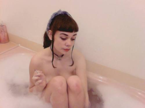 sunshiinelollipop:  ~