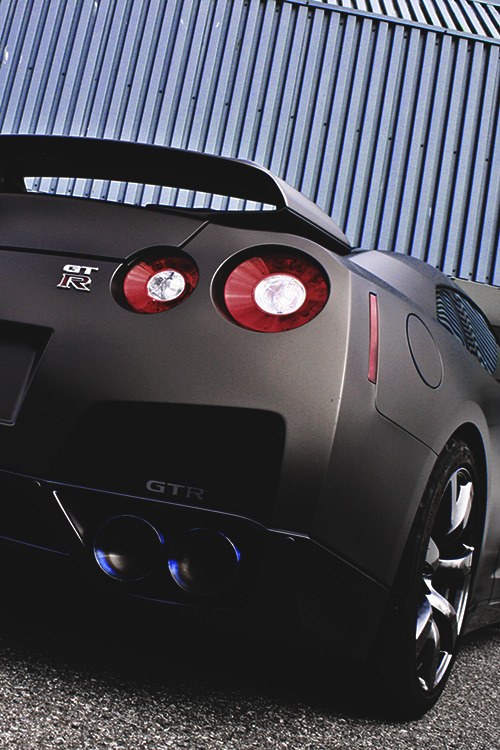 worldfam0us:  GTR | WF 