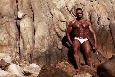 bonerriffic:  Furry muscle daddy 