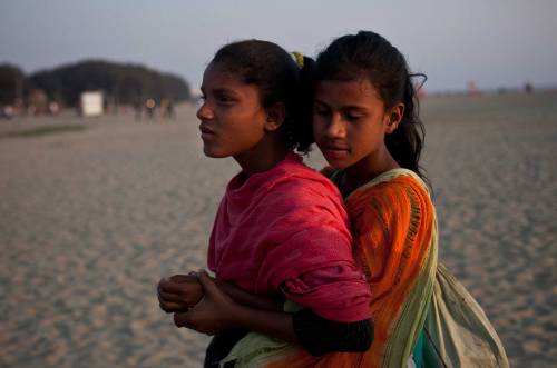 wocinsolidarity:timemagazine:Meet Bangladesh’s Teenage Surf GirlsThey lead double lives. Born into p