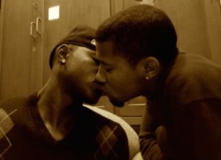 bruhcanluvbruh:  bruhcanluvbruh.tumblr.com - bruhcanluvbruh@gmail.com