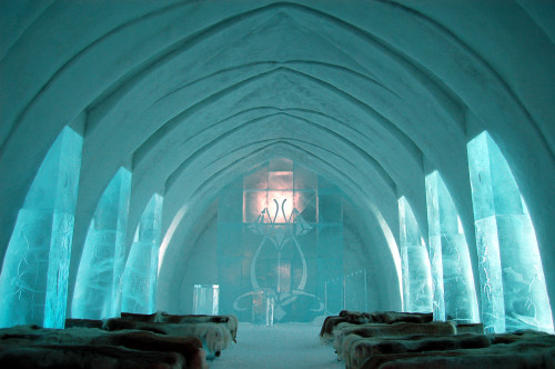 sixpenceee: thetkconspiracy:  ignis-glaciesque:  sixpenceee: Icehotel, located in Jukkasjärvi, 