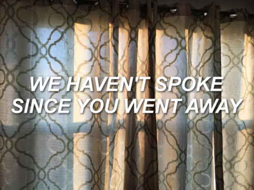 cupcakelirry: from the dining table // harry styles