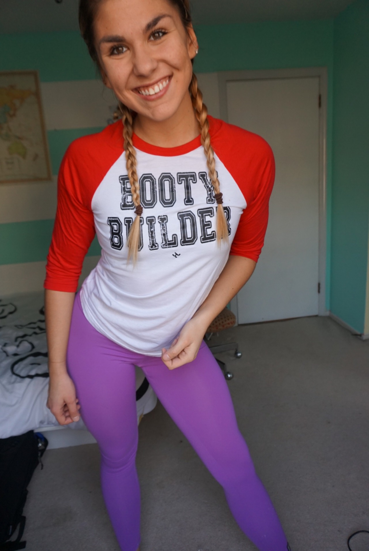 lindslaaay:  fitnika:  Pics of the day because I felt cute.  UR SO CUTE WTF 