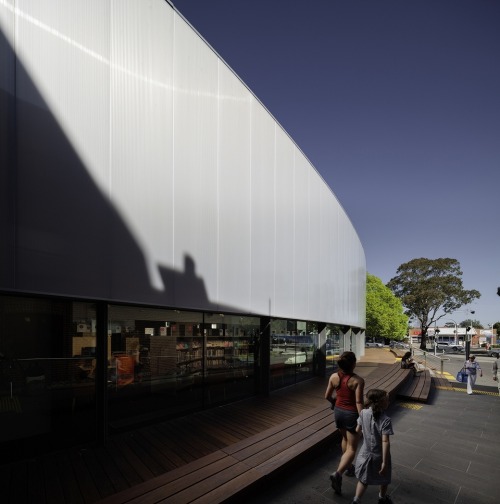 A library in Australia #ArchitectureDesign by Mitsuori Architects. bit.ly/1LYgP2u #Australian