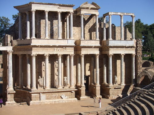 julius-caesars: Ancient Roman theater in Mérida 