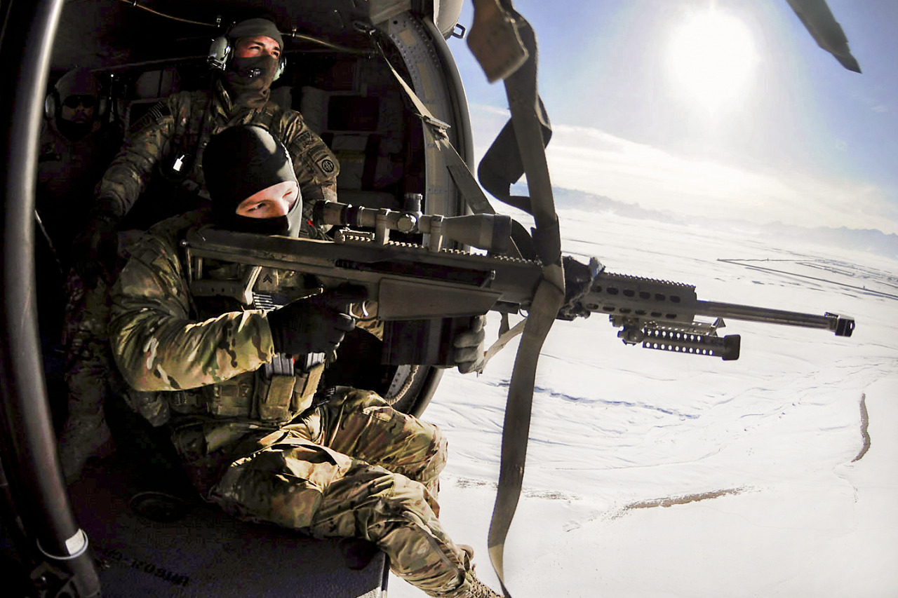 operatorsgonnaoperate:  Death From AboveAirborne infantry from the 82nd Aviation