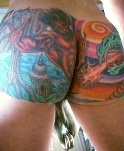 2muchass:  |2 MUCH Ass| 